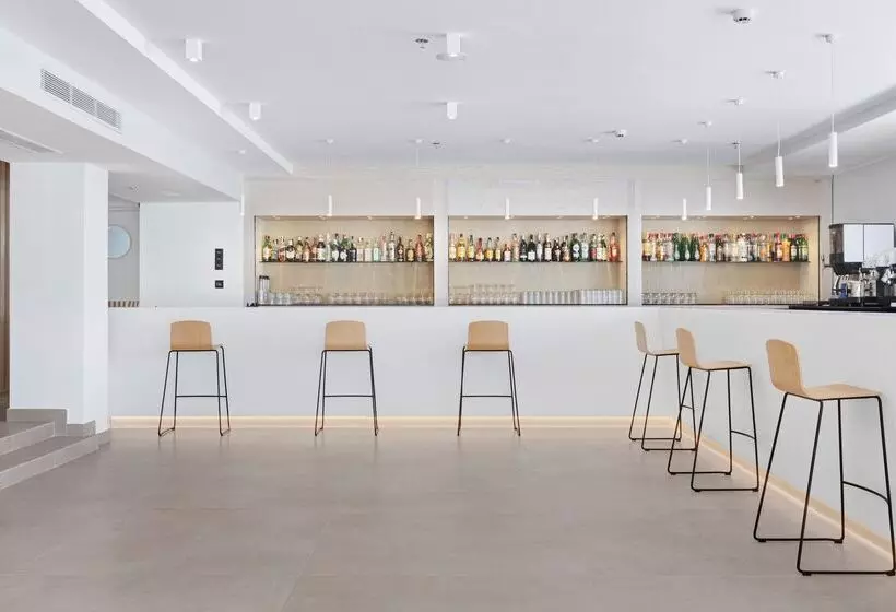 בית מלון כפרי Thb Cala Lliteras Adults Only