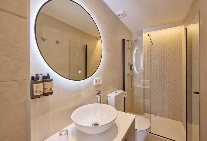 Universal Hotel Bikini