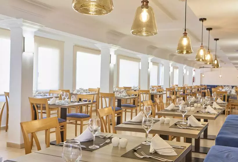 Universal Hotel Bikini