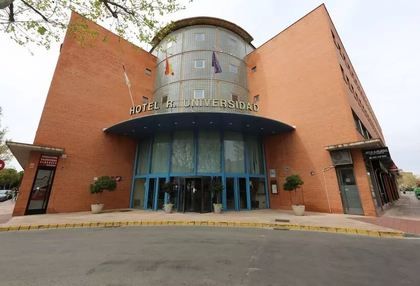 ホテル Universidad