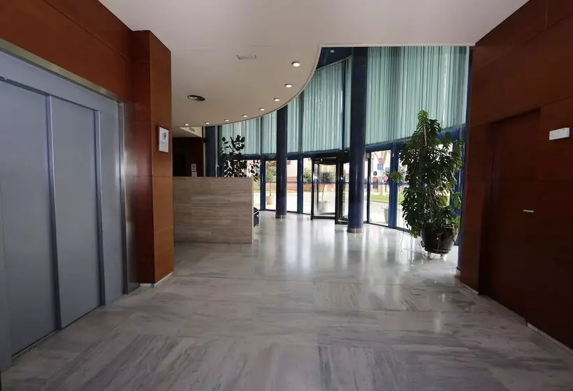 ホテル Universidad