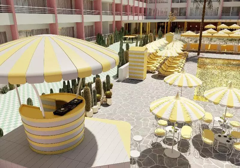 Apart Flats Friends Tropicana