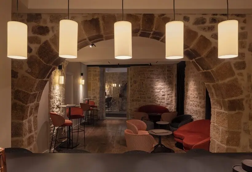 Gran Hotel Barcino 4* Sup