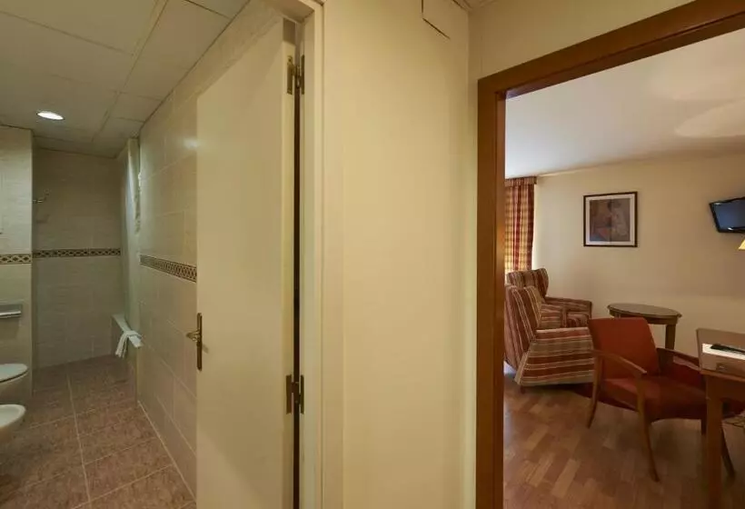 ホテル Abat Cisneros Montserrat