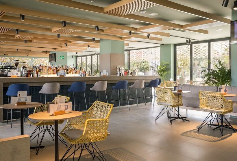 Aqua Hotel Silhouette & Spa   Adults Only