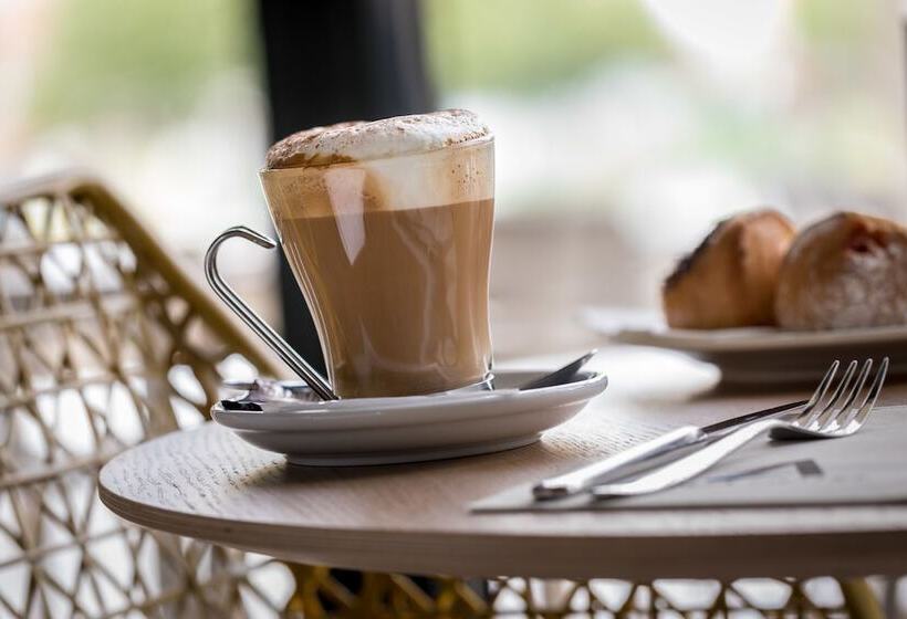 Aqua Hotel Silhouette & Spa   Adults Only