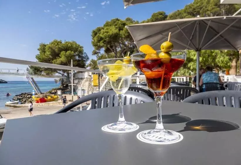 Отель Artiem Audax  Adults Only