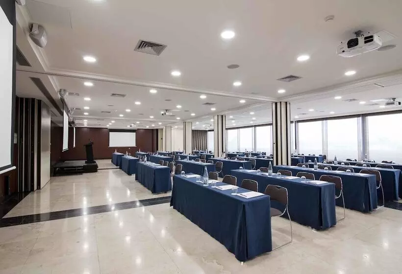 Отель Augusta Barcelona Valles