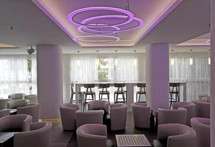 בית מלון כפרי BG Pamplona