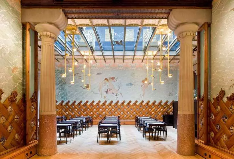 Отель España Ramblas