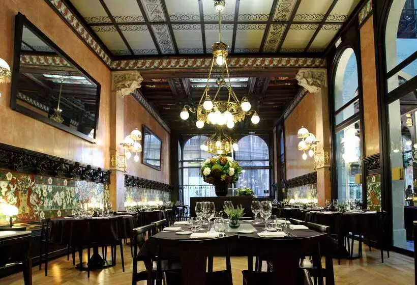 Отель España Ramblas