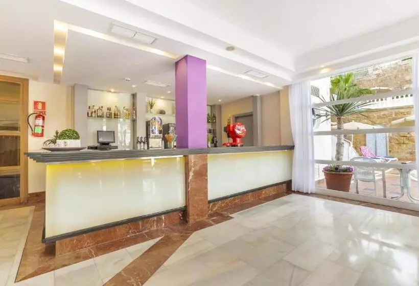 酒店 Globales Palmanova Palace