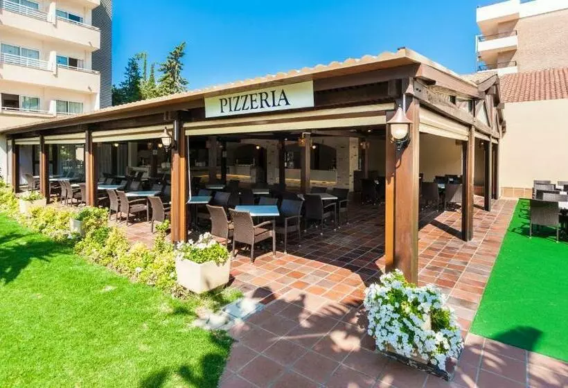 Отель Globales Santa Ponsa Park