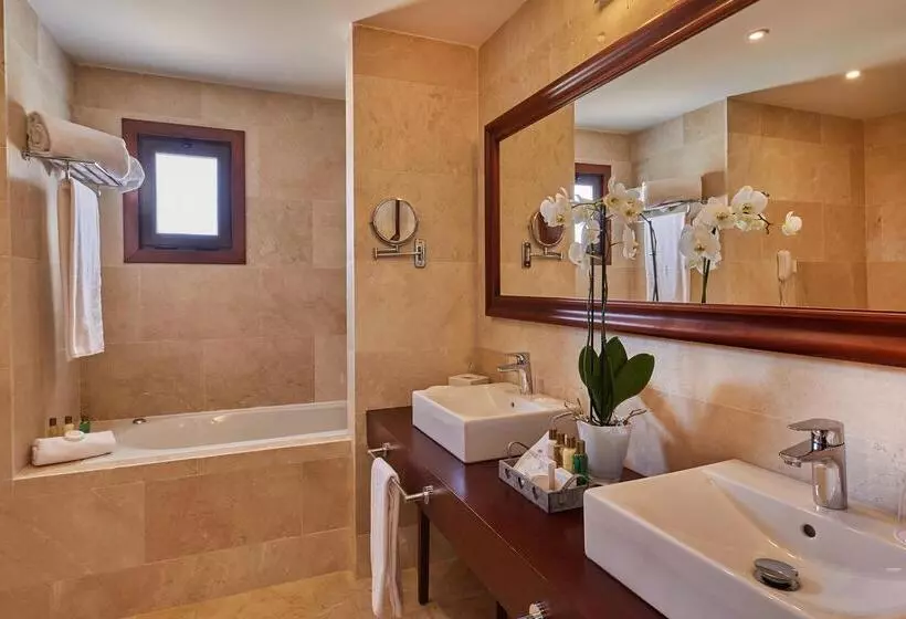 هتل Secrets Mallorca Villamil Resort & Spa   Adults Only