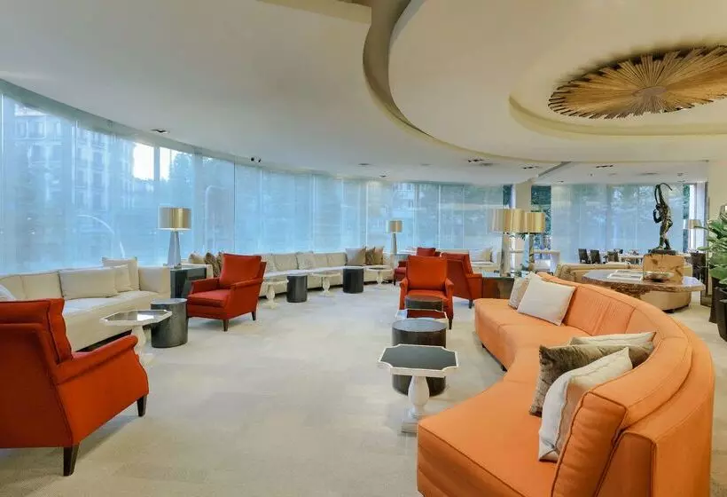 Отель Hesperia Barcelona Presidente