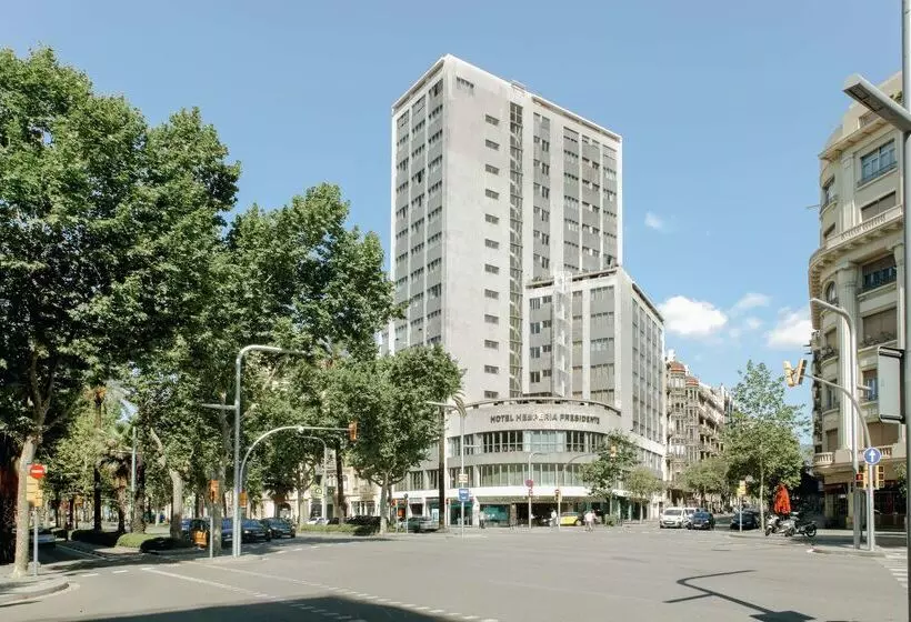 Отель Hesperia Barcelona Presidente