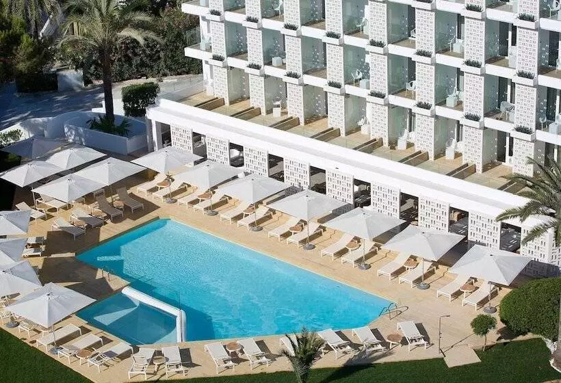 בית מלון כפרי Hm Balanguera Beach - Adults Only