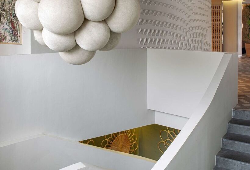 هتل Me Sitges Terramar