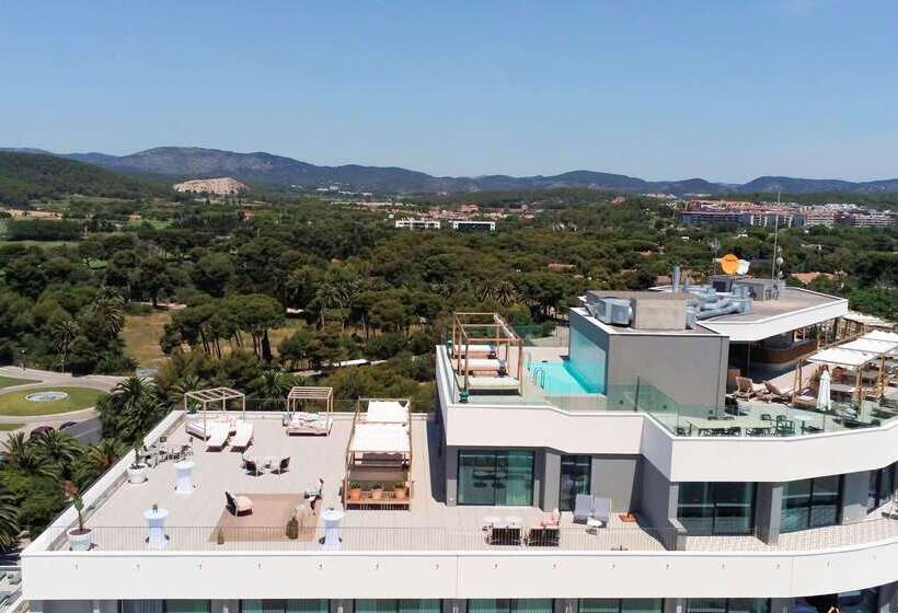 هتل Me Sitges Terramar