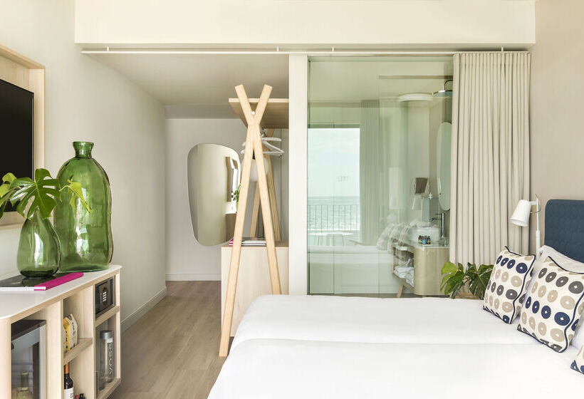 هتل Me Sitges Terramar