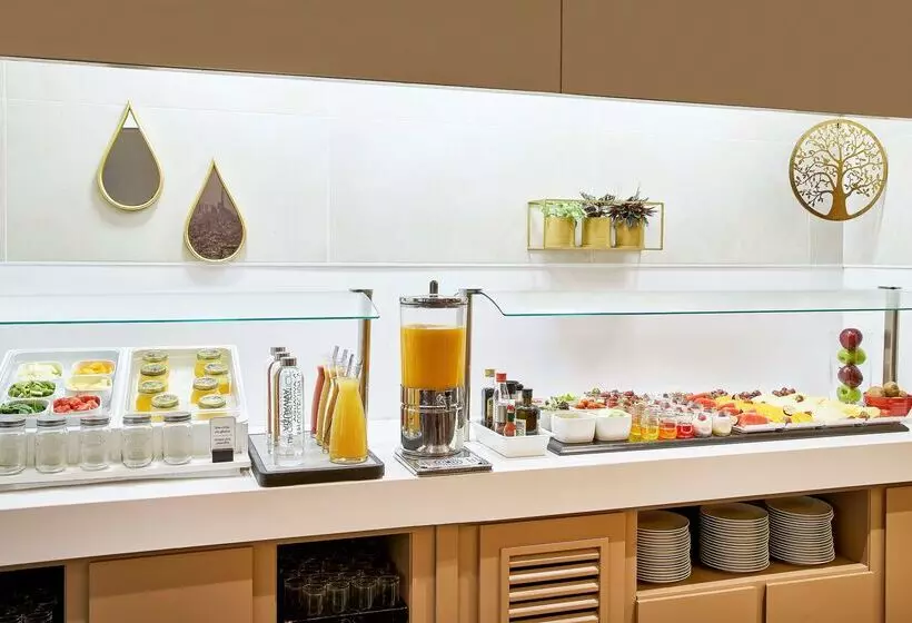 Отель NH Collection Barcelona Pódium