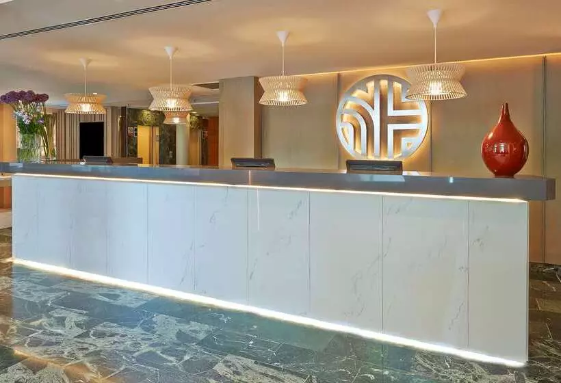 Отель NH Collection Barcelona Pódium