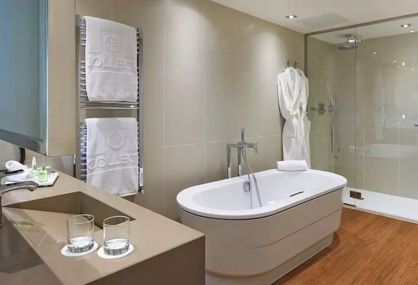 Отель NH Collection Barcelona Pódium