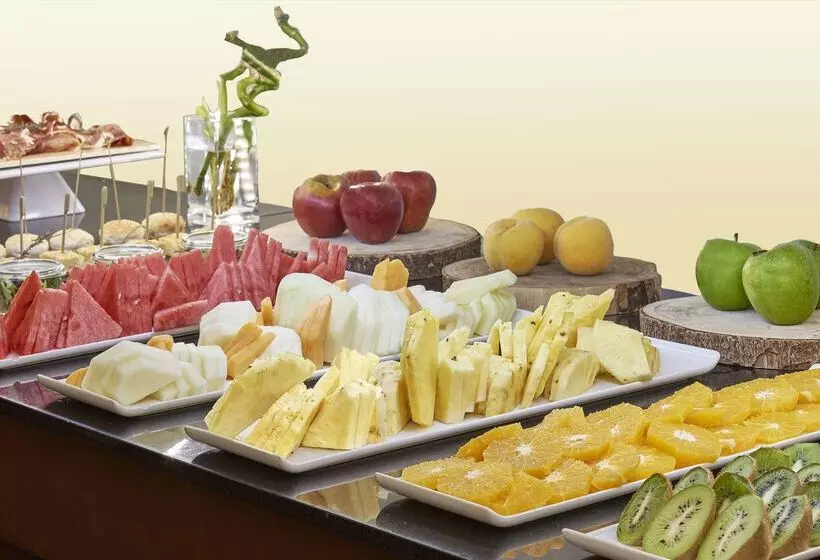 酒店 NH Collection Cáceres Palacio De Oquendo