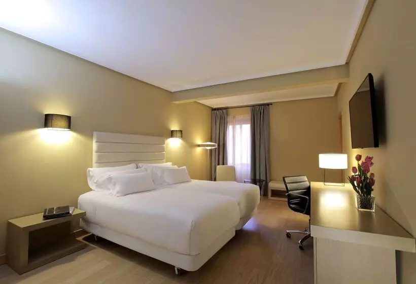 酒店 NH Collection Cáceres Palacio De Oquendo