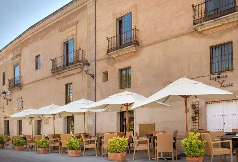 酒店 NH Collection Cáceres Palacio De Oquendo