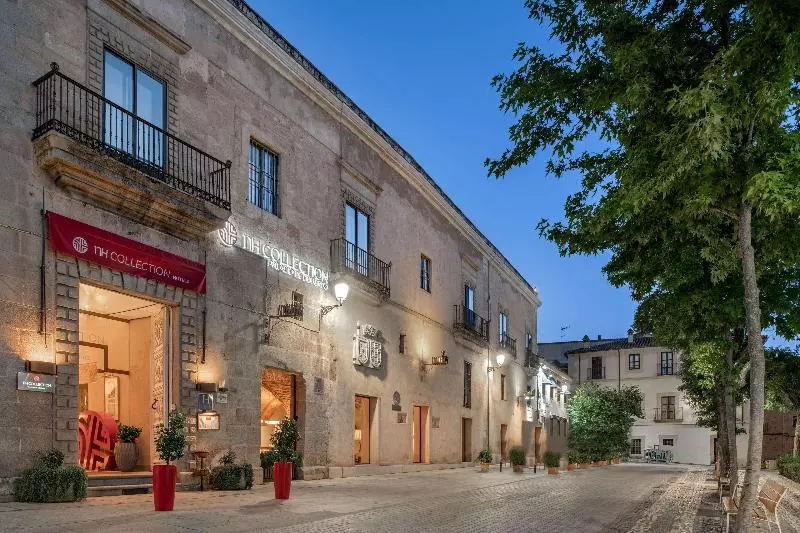 酒店 NH Collection Cáceres Palacio De Oquendo