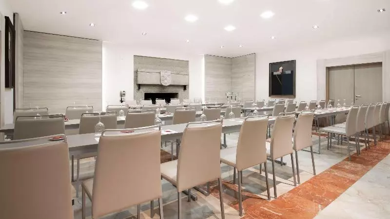 酒店 NH Collection Cáceres Palacio De Oquendo