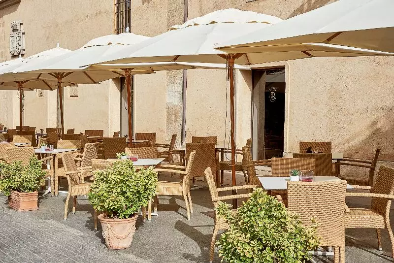 酒店 NH Collection Cáceres Palacio De Oquendo