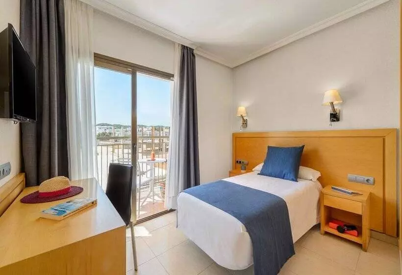 ホテル Vibra S'Estanyol