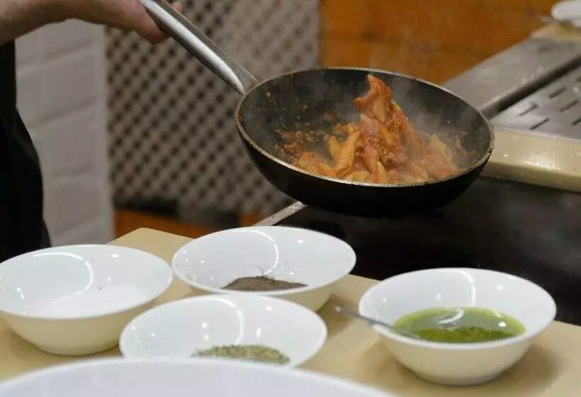 ホテル Vibra S'Estanyol