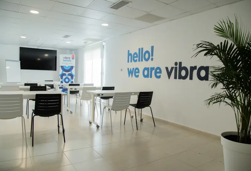 ホテル Vibra S'Estanyol