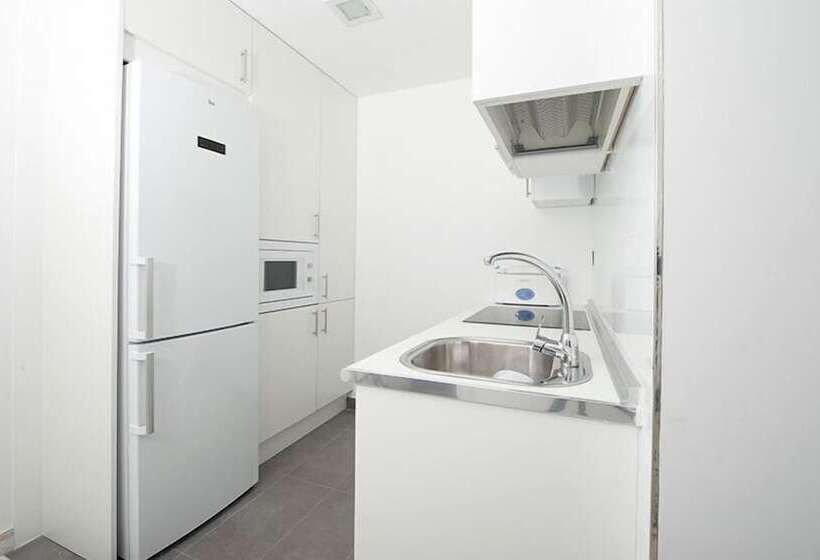 Portodrach Aparthotel & Suites