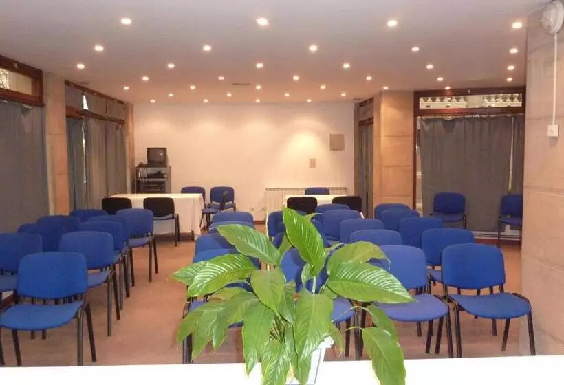 בית מלון כפרי Alameda