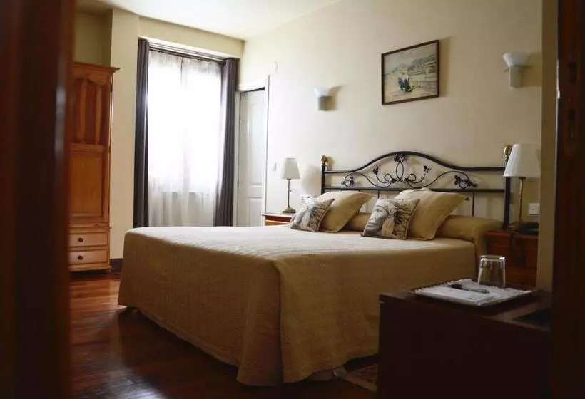 בית מלון כפרי Alameda