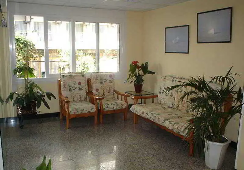 هتل Arena Prado