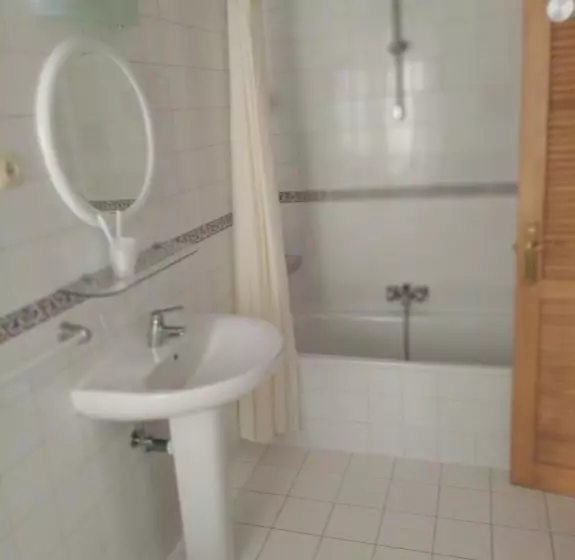 בית מלון כפרי Balneario De Las Caldas De Besaya