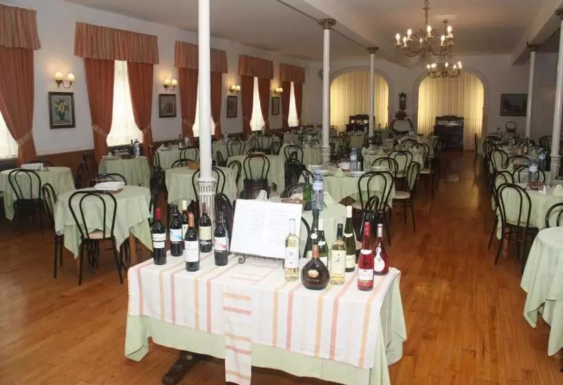 בית מלון כפרי Balneario De Las Caldas De Besaya