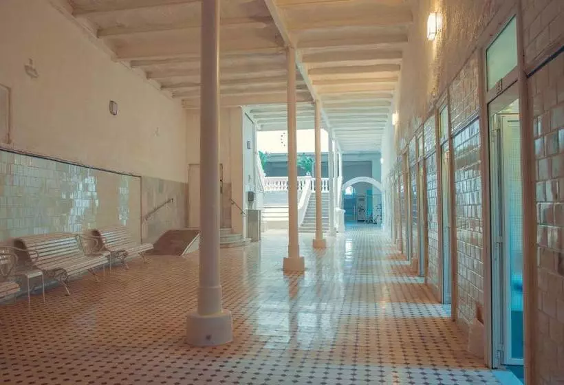 בית מלון כפרי Balneario De Las Caldas De Besaya