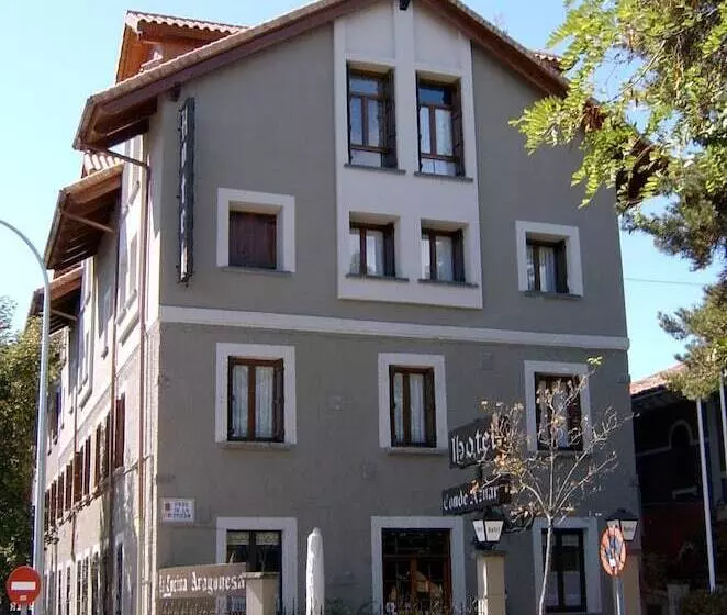 ホテル Conde Aznar