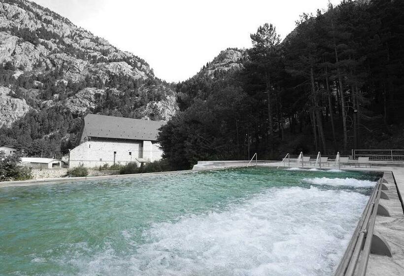 בית מלון כפרי Continental Panticosa