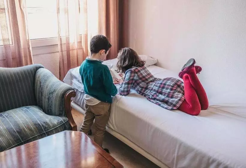 Hotel Crisol Jardines De Córdoba