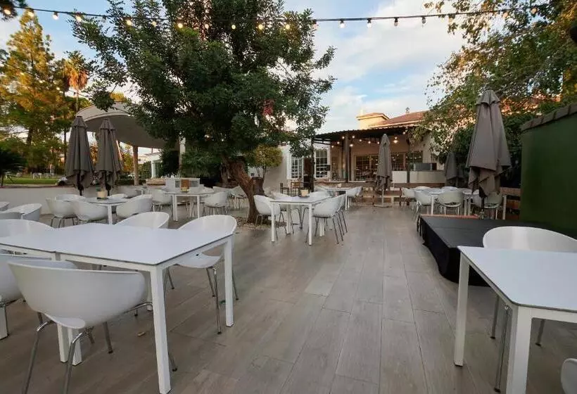 Hotel Crisol Jardines De Córdoba