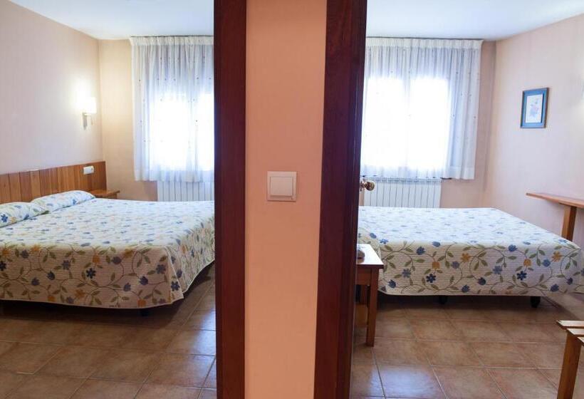 בית מלון כפרי El Pilar