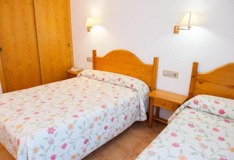 בית מלון כפרי El Pilar