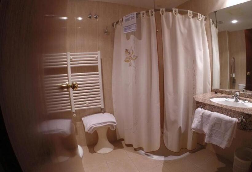 בית מלון כפרי El Pilar